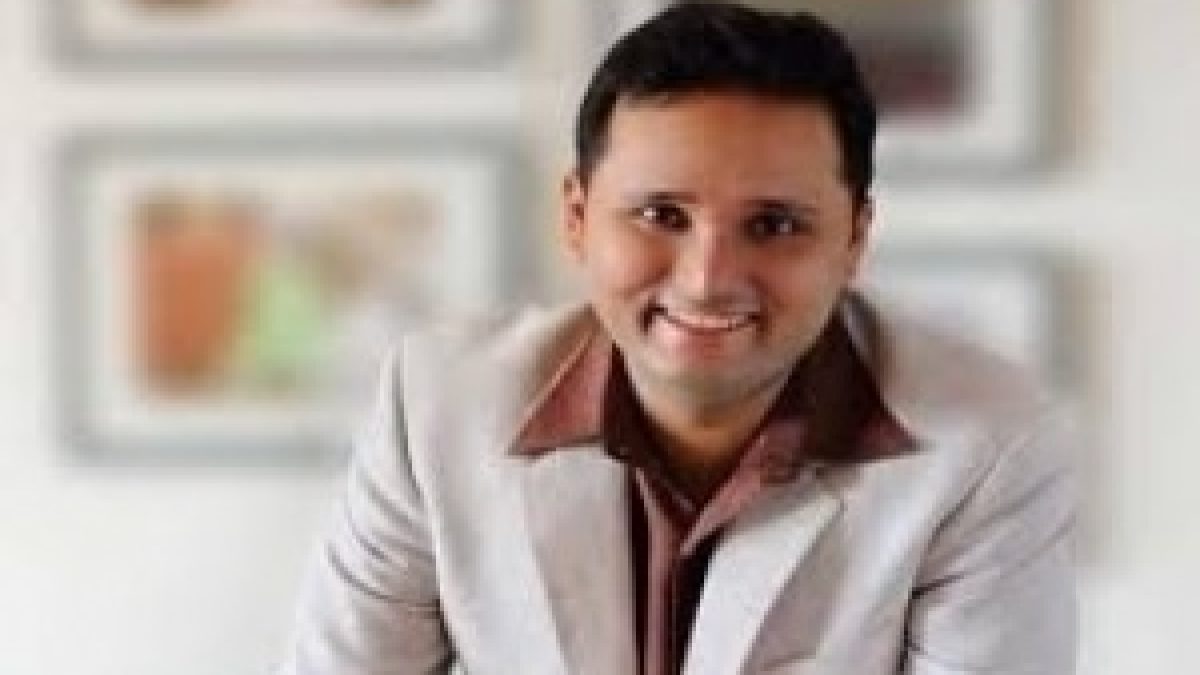 Author Amish Tripathi set to be director of Nehru Centre in London
