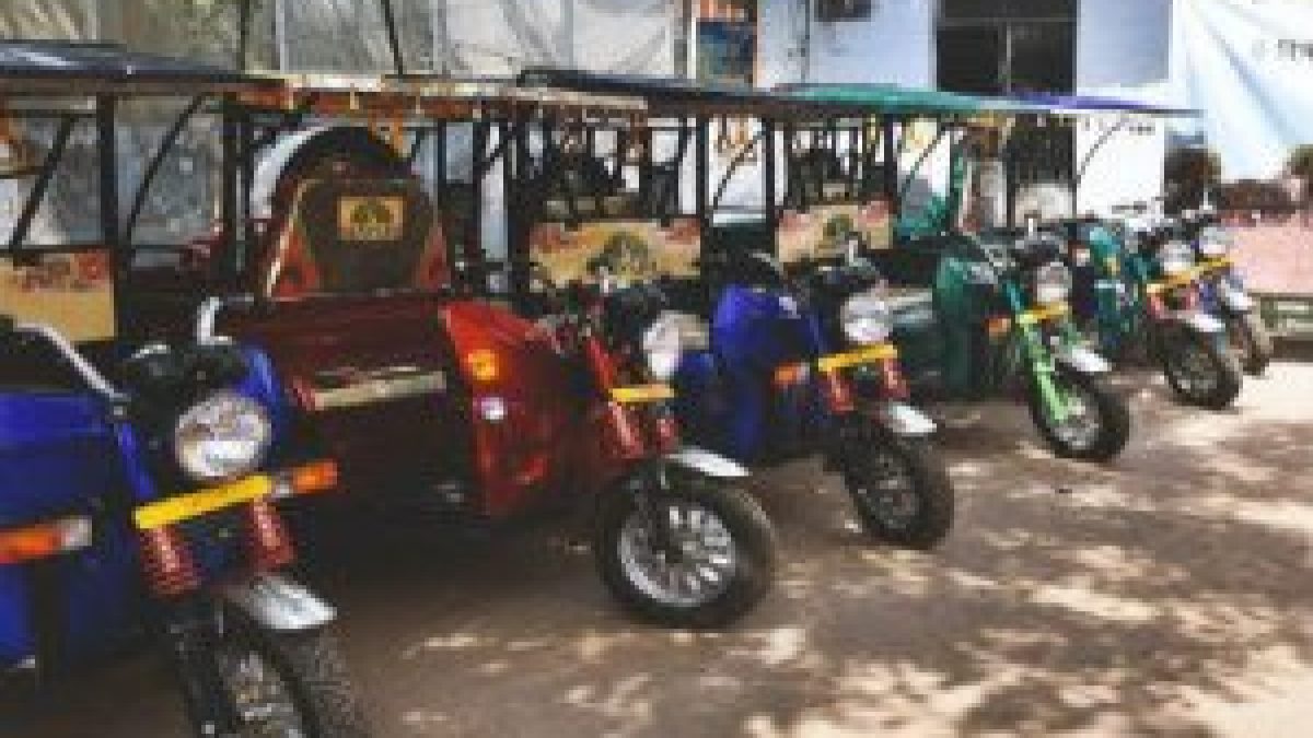 Bihar government has announced to waive off 50% of the total taxes levied on e rickshawas