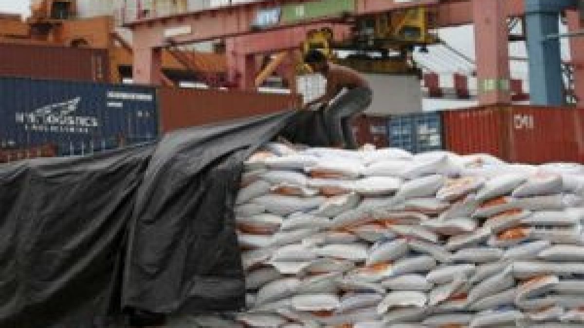 Imports from Pakistan to India has declined by 92 percent in March