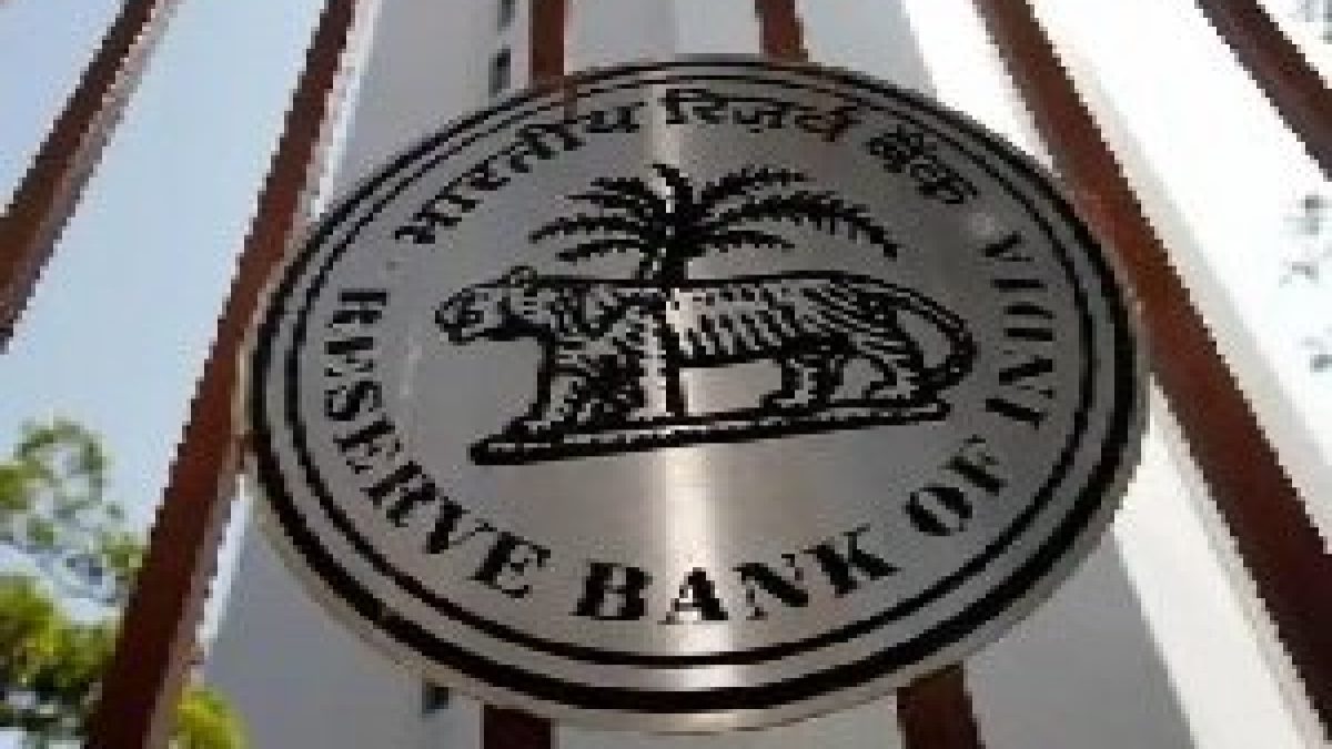 reserve bank of india imposed 2 crore penalty on kotak mahindra bank