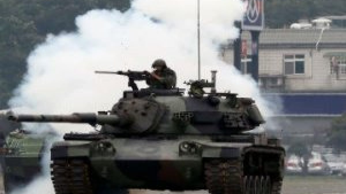Taiwan proposed deal to buy tanks from the US
