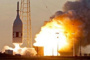Successful Orion Test Brings NASA Closer to Moon, Mars Missions