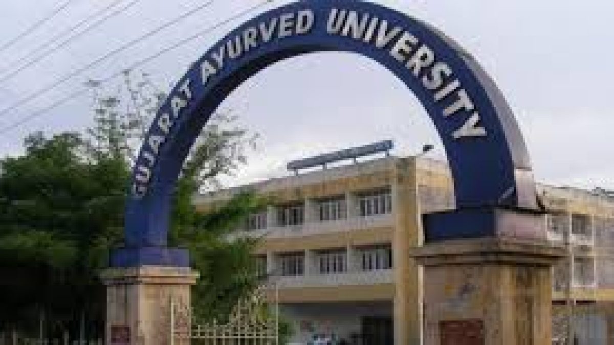 National Importance status to Gujarat Ayurveda University campus