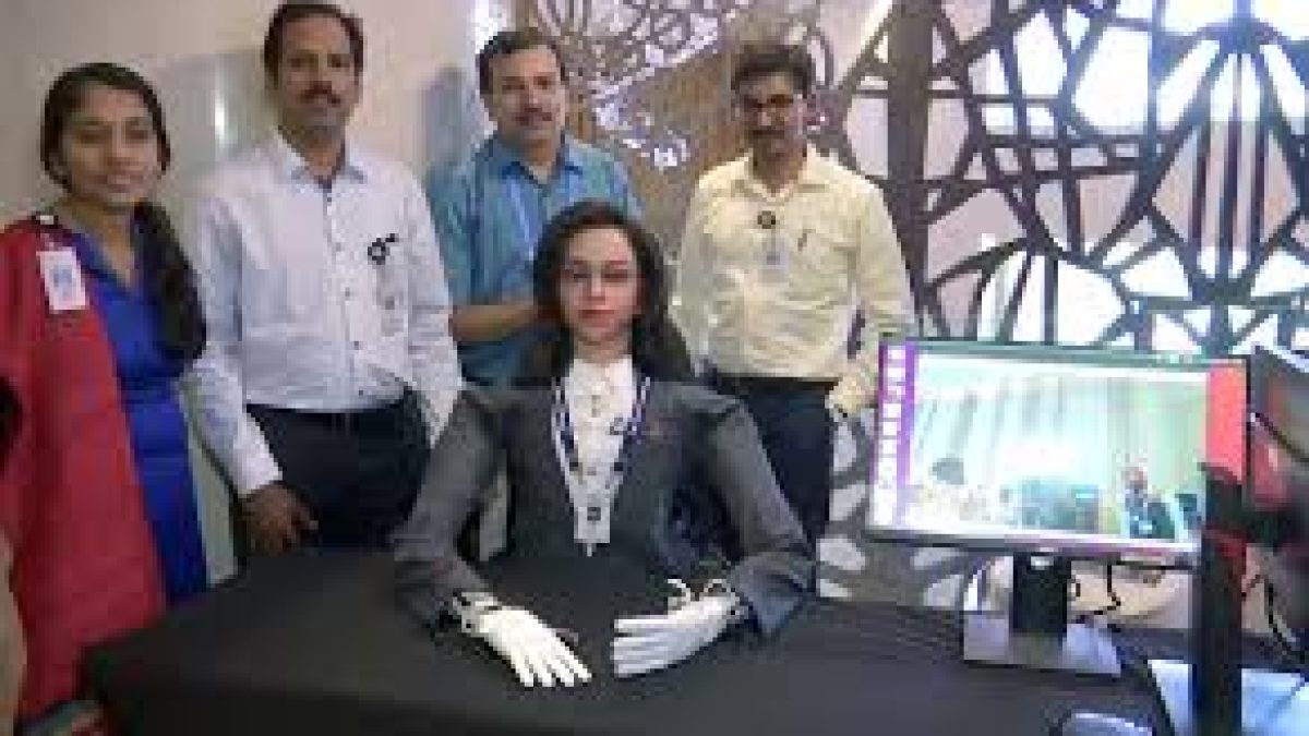 ISRO to Send Humanoid Vyommitra in Space