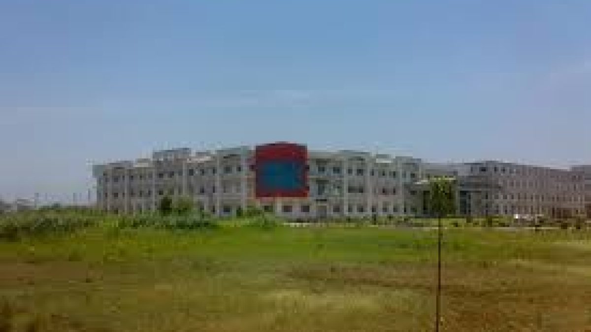 Bharti College of Engineering and Technology, Durg