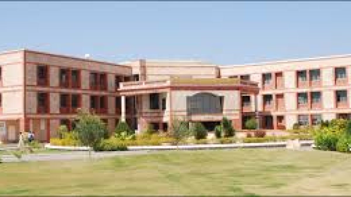 CU Shah College of Engineering and Technology, Surendranagar