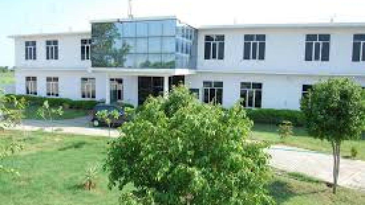 Ch Charan Singh Group of Colleges, Jewar