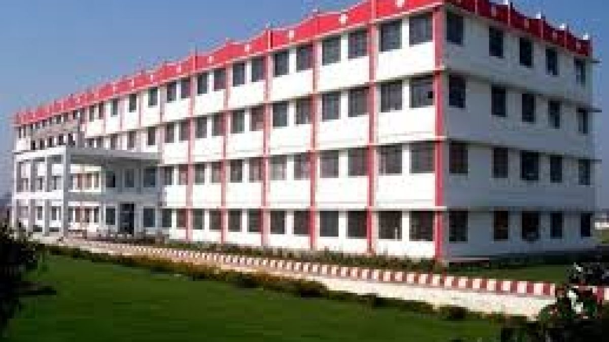 Devender Singh Institute of Technology and Management, Ghaziabad