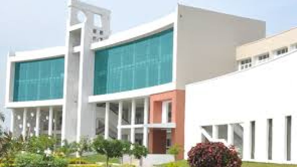 Dhirajlal Gandhi College of Technology, Salem
