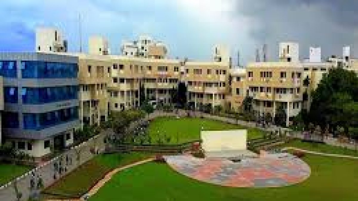 Dr DY Patil School of Architecture, Pune