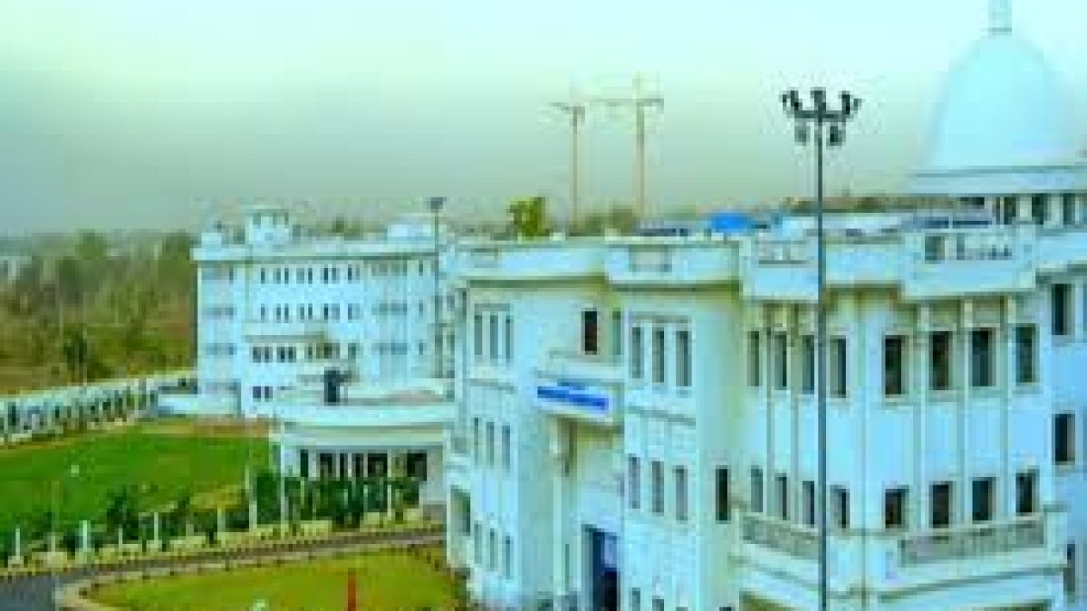Dr Shyama Prasad Mukherjee International Institute of Information Technology, Naya Raipur
