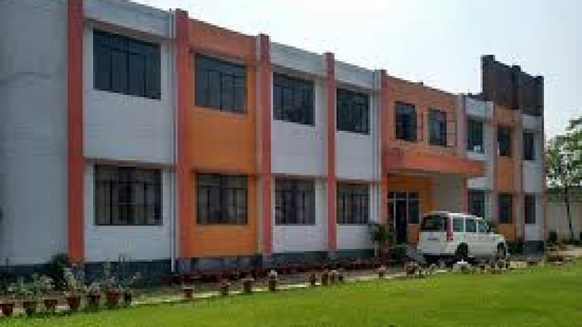 Emerald-9 Institute of Management and Technology, Barabanki