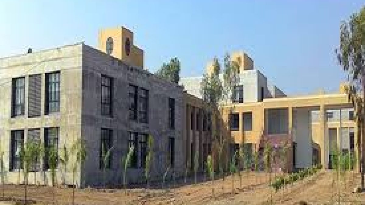 GIDC Degree Engineering College, Navsari