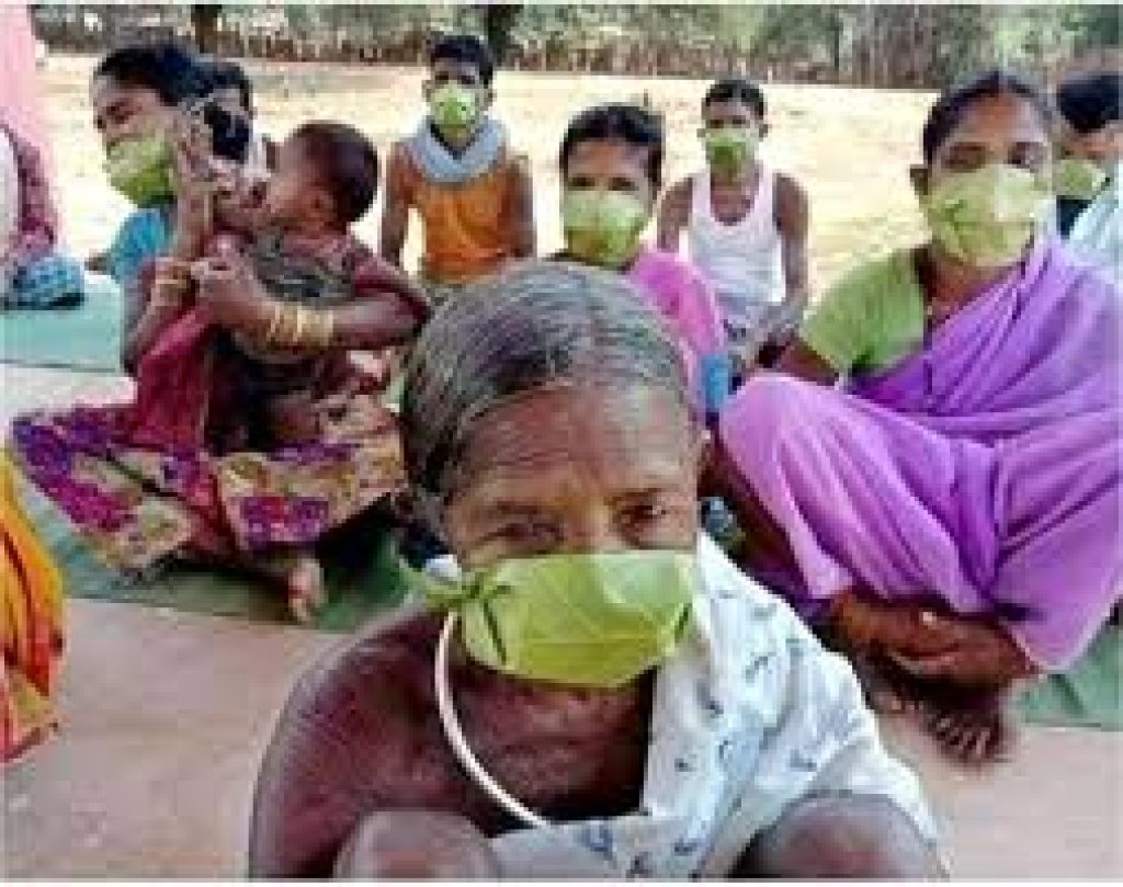 Gond tribal people devised their own way to make masks to fight coronavirus