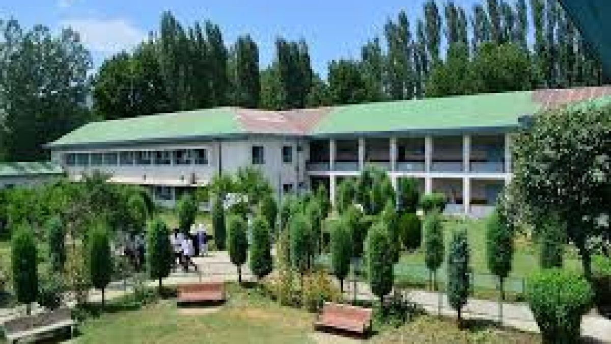 Government Degree College Boys, Baramulla