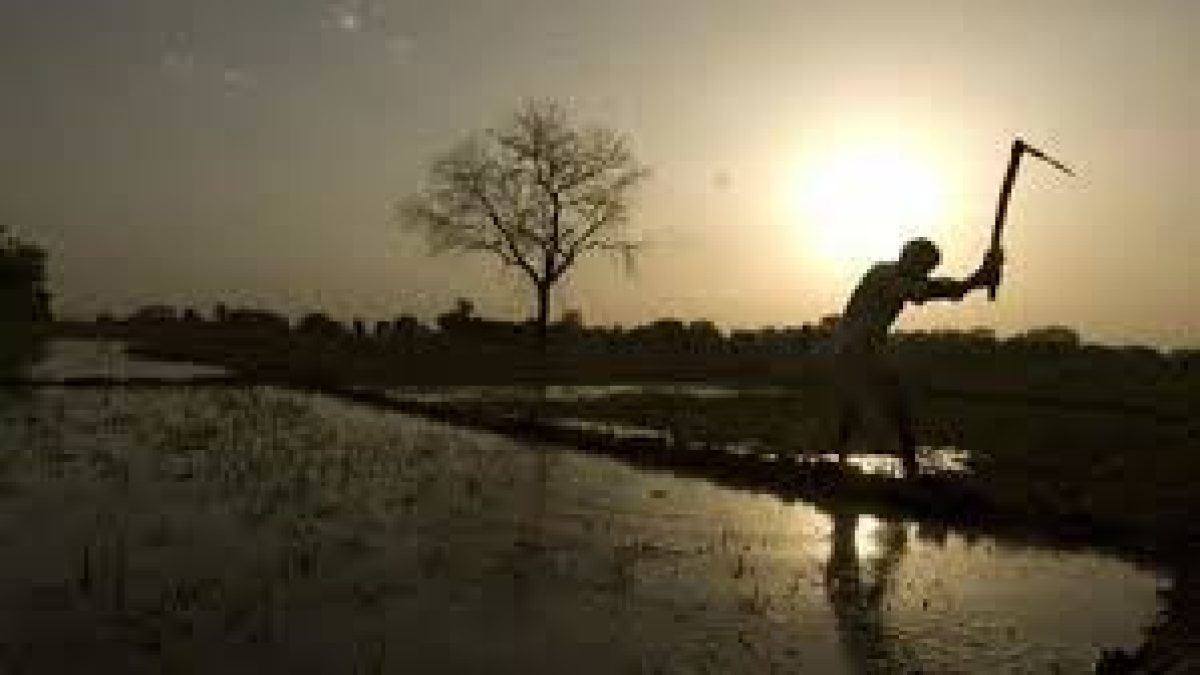 Centre decided to inject Rs.1 lakh crore into rural hands