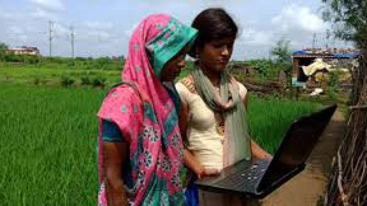 Digital training to make face masks by interested rural women