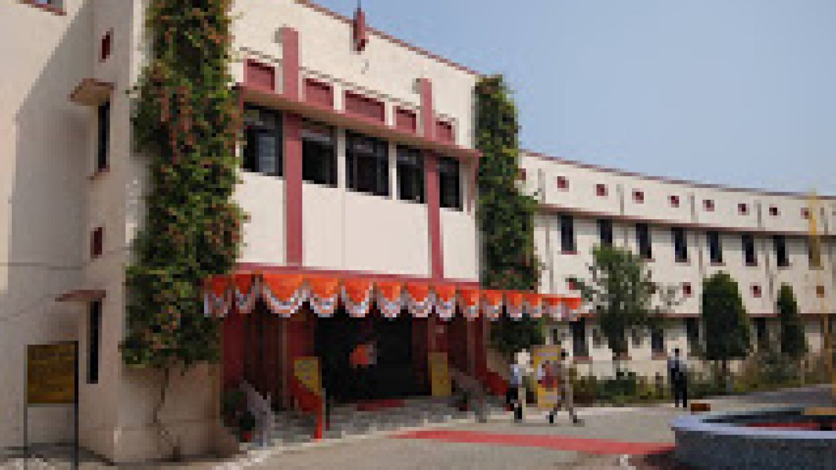 Hewett Polytechnic, Lucknow