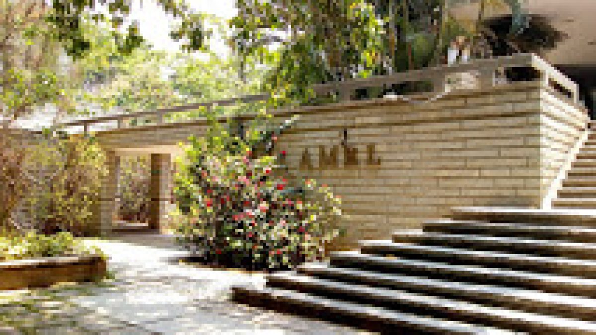 Jawaharlal Nehru Centre for Advanced Scientific Research, Bangalore