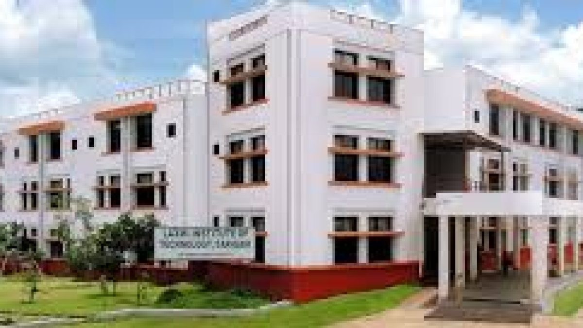 Laxmi Institute of Technology, Sarigam