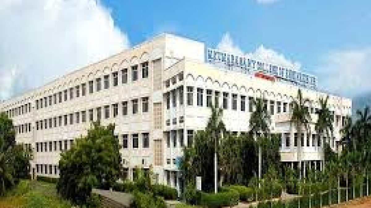 M Kumarasamy College of Engineering, Karur,,,,