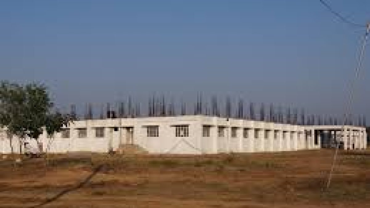 MASS Polytechnic College, V Parangani