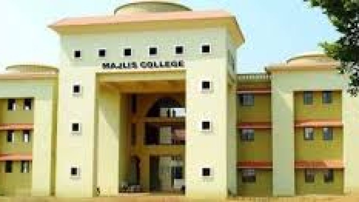 Majlis Arts and Science College, Puramannur