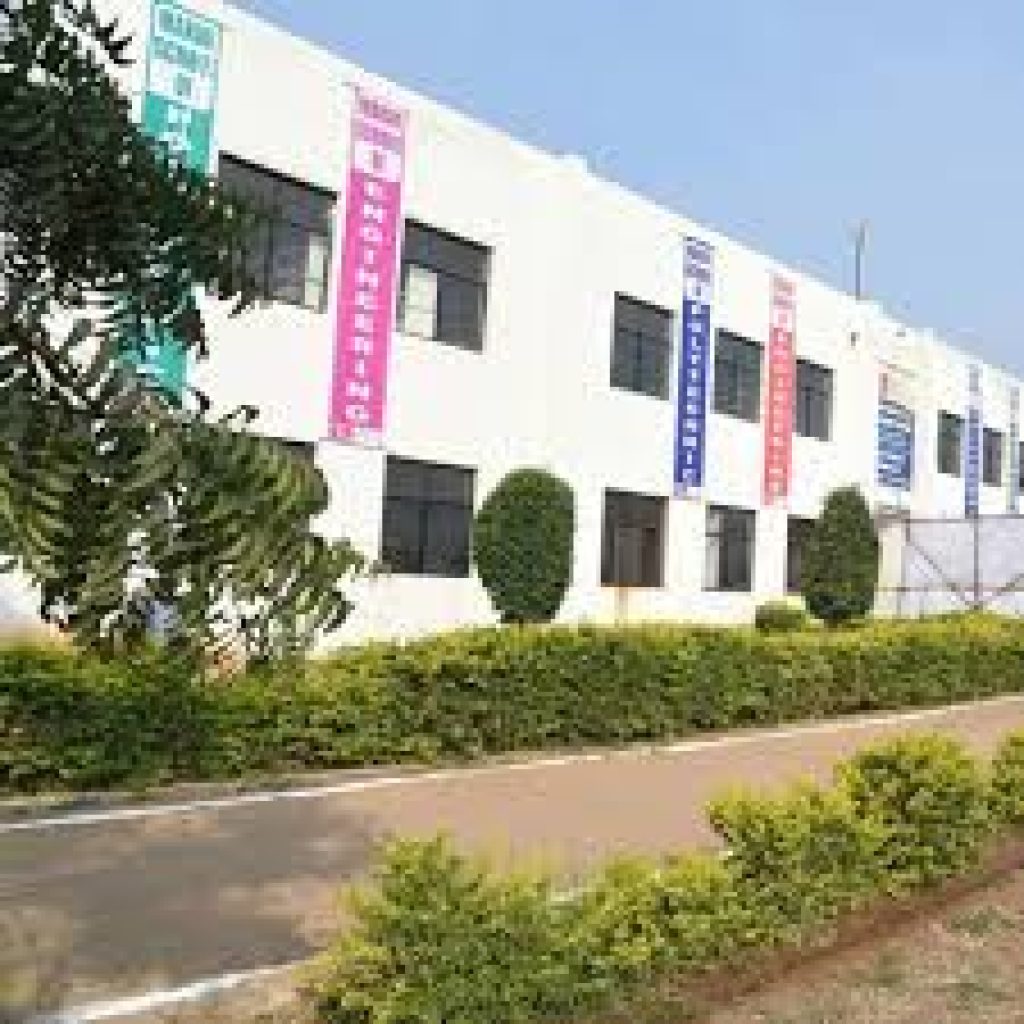 Manav School of Polytechnic, Akola