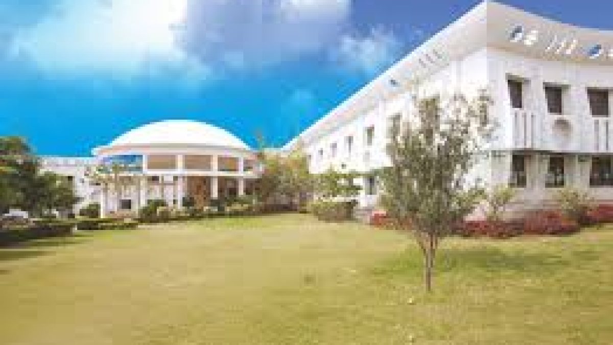 Priyadarshini Institute of Engineering and Technology, Nagpur