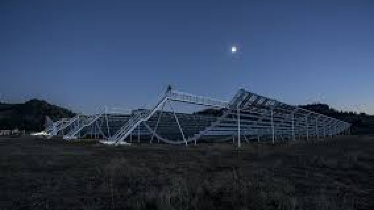 Astronomers detected the first regular fast radio bursts