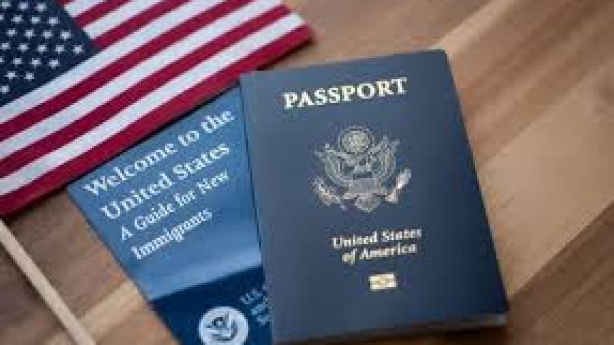 US Suspends Visas Allowing Hundreds of Thousands of Foreigners