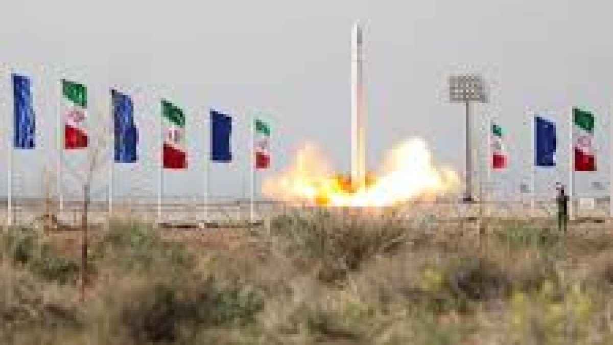 Iran launched Noor, its first military satellite