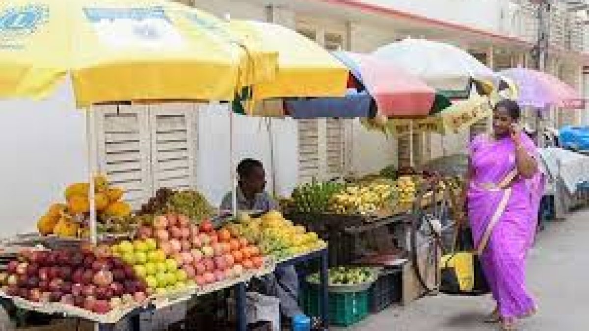 Scheme of Special Micro-Credit Facility launched for Street Vendors