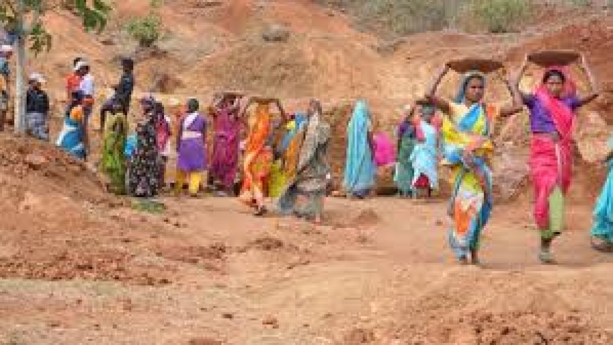 UP becomes top state to provide employment to workers under MGNREGA