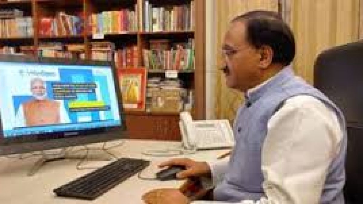 Union HRD Minister launched Alternative Academic Calendar for the upper primary stage