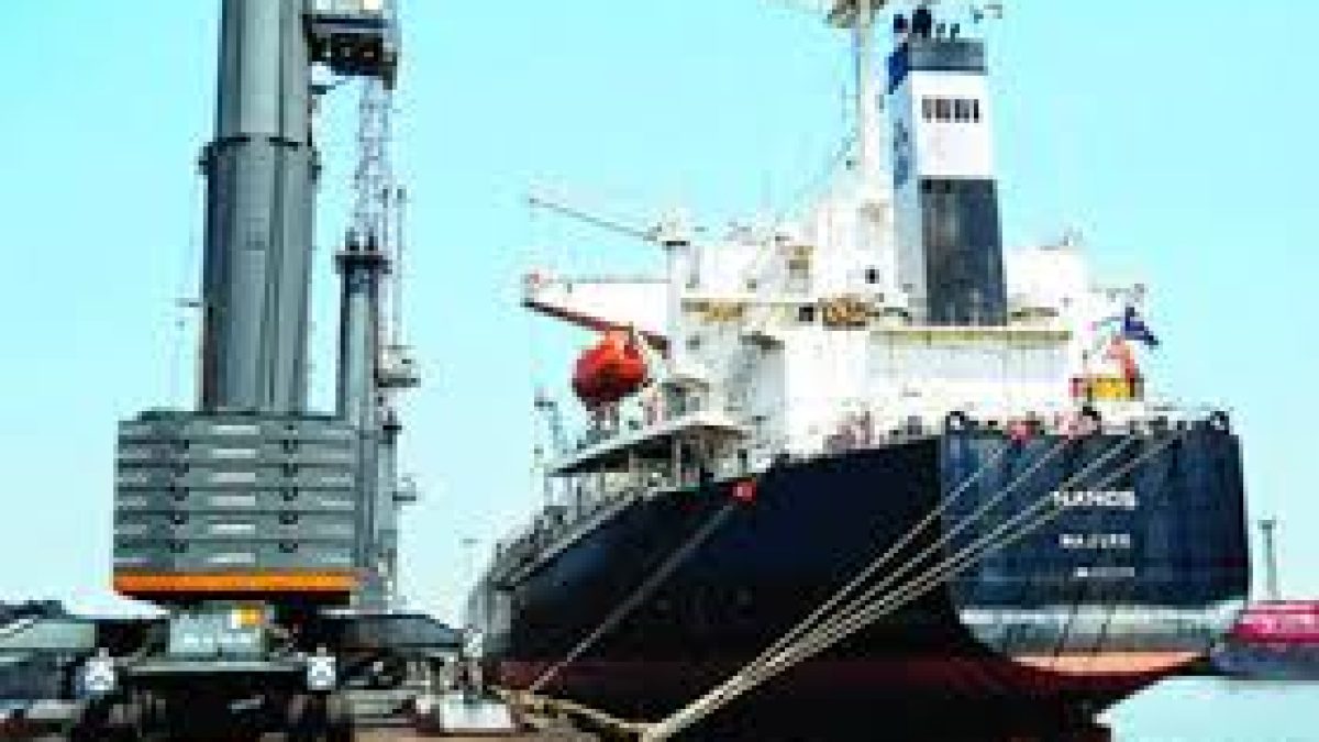 Govt approves ₹107 crore for modern fire-fighting facilities at Haldia Dock