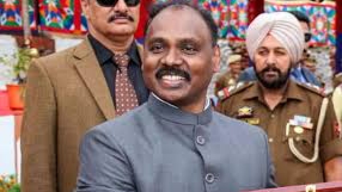 Former J&K Lt Guv Girish Chandra Murmu to be new CAG of India