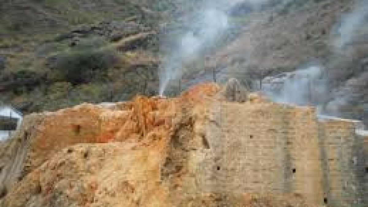 Himalayan Geothermal Springs release huge amount of carbon dioxide