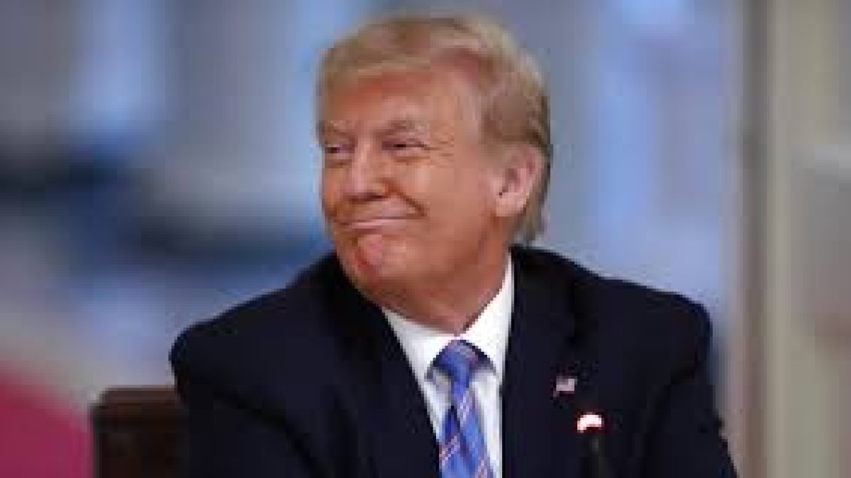 US President signed 'buy American first' pharma executive order