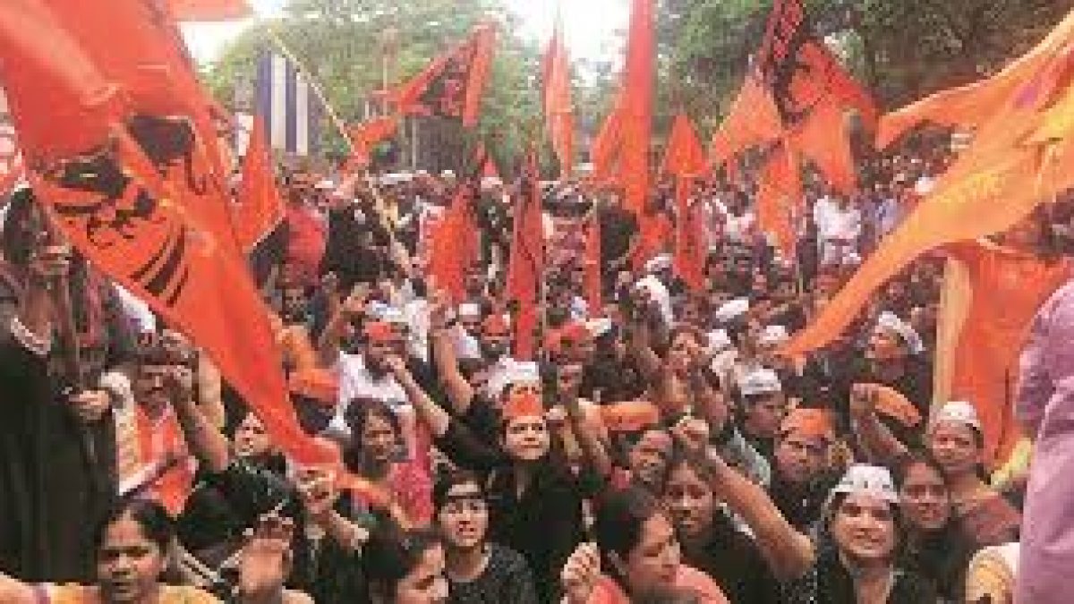 Reservation for Marathas in govt jobs & educational institutions in Maharashtra