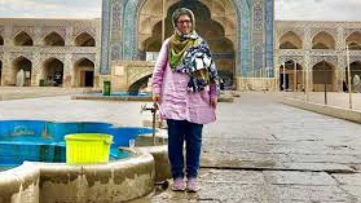 Historian-author Rana Safvi got Yamin Hazarika award