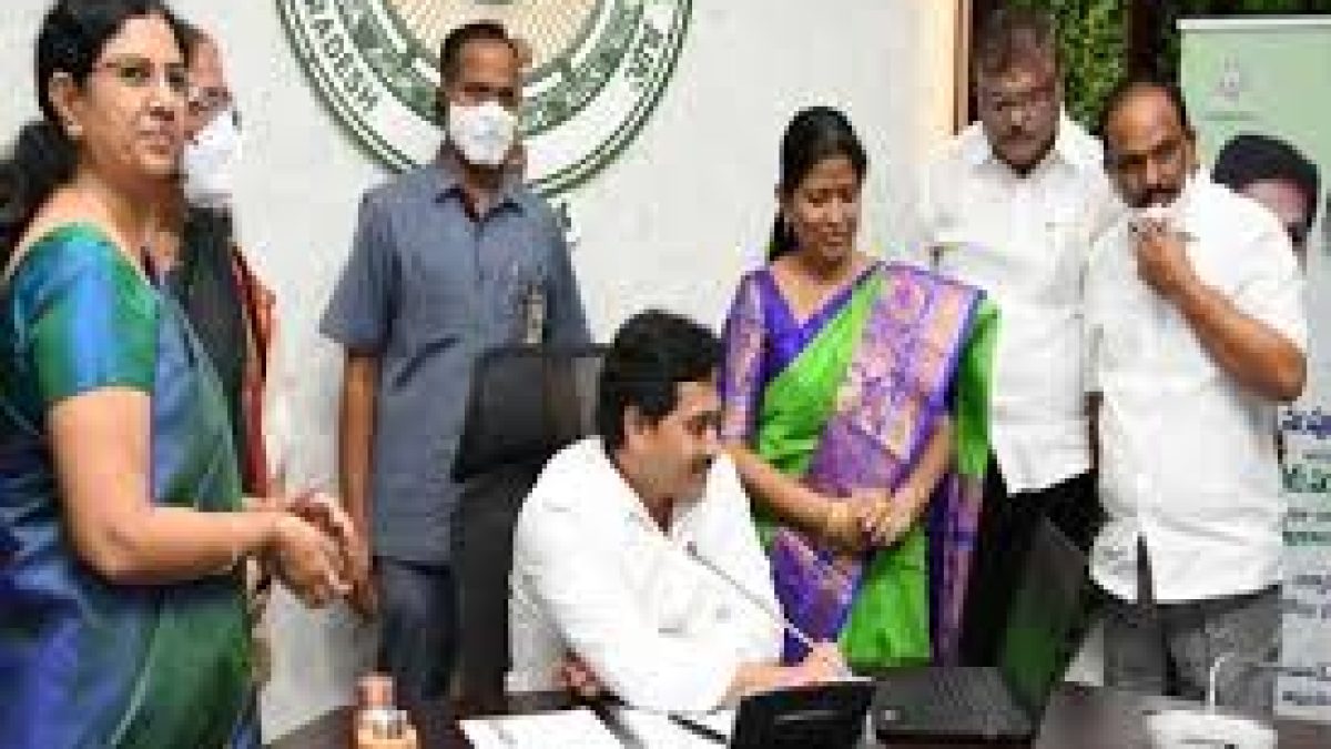 AP YSR Sampoorna Poshan Plus Scheme 2020
