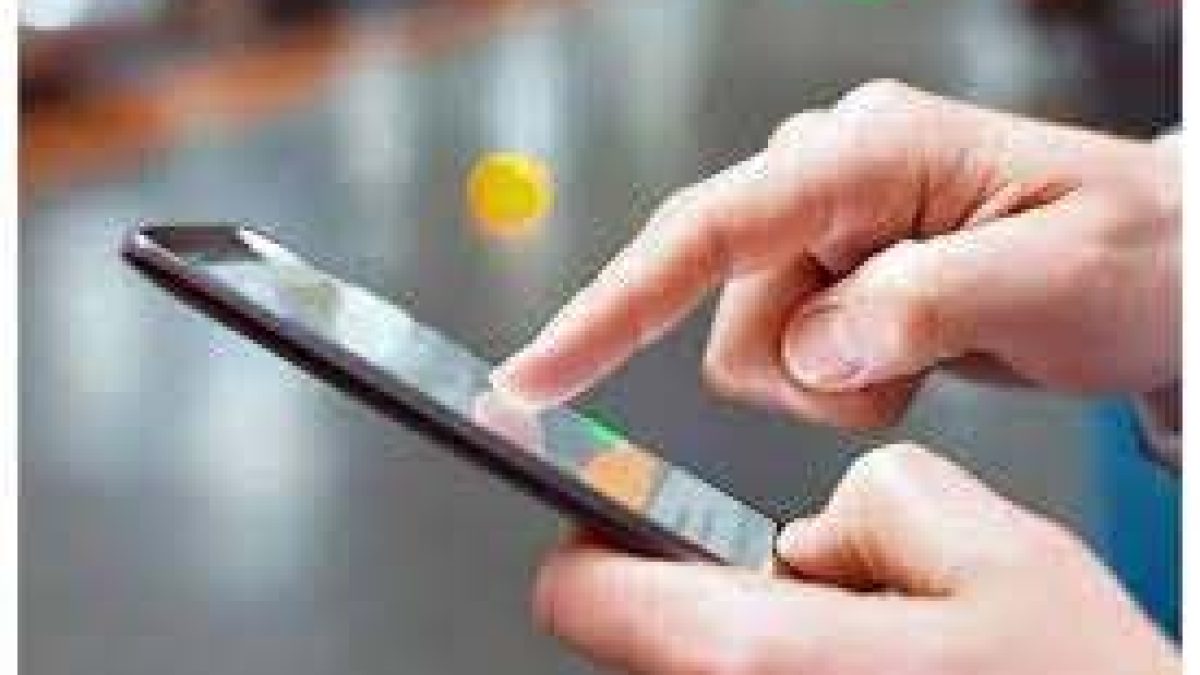 All fixed to mobile calls to be dialled with prefix '0'