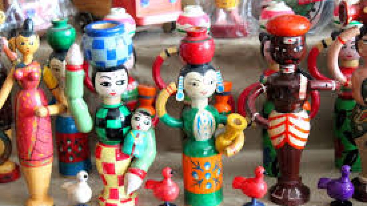 Channapattana toy makers thank PM for his support to artisans