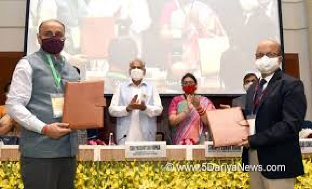 Ministry of Agriculture and Farmers Welfare signs MoU with Central Silk Board