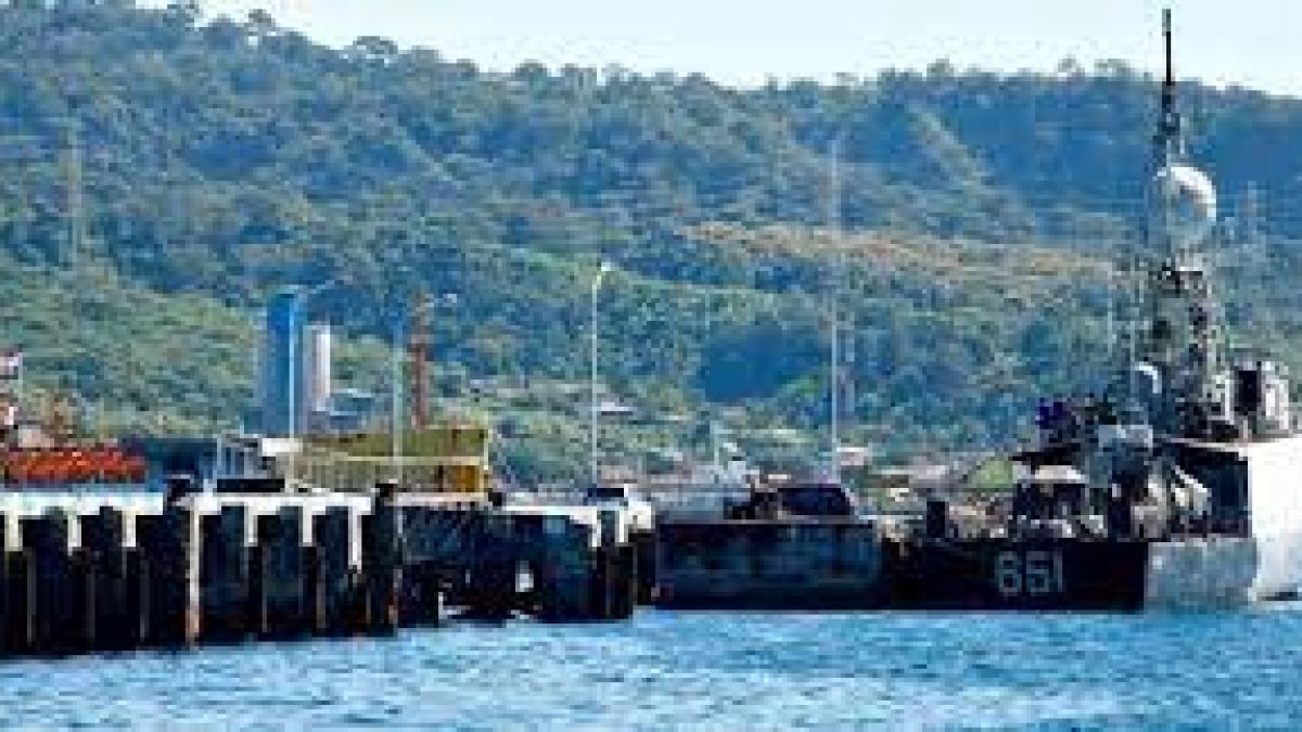 India joins search for Indonesian submarine