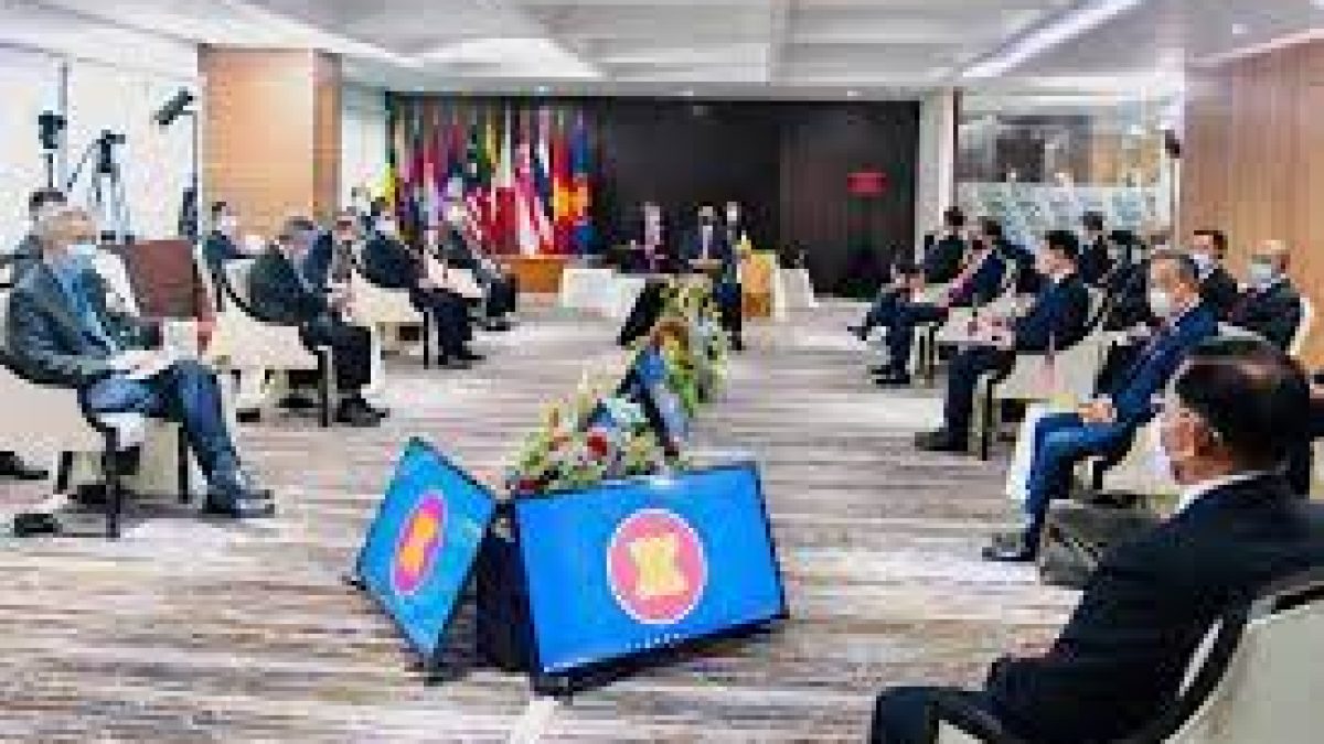 Leaders of ASEAN countries meet to address political crisis in Myanmar