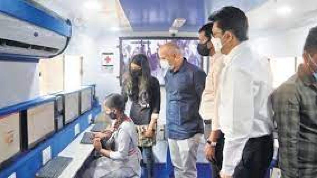 New ‘lab on wheels’ to teach students science