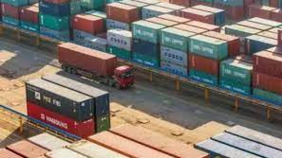 Pakistan is lifting its ban on Indian imports