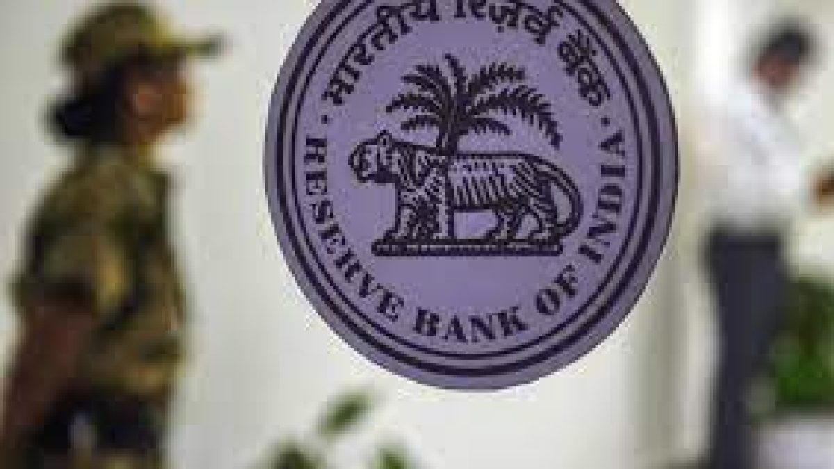 Reserve Bank of India caps tenure of private bank CEOs at 15 years